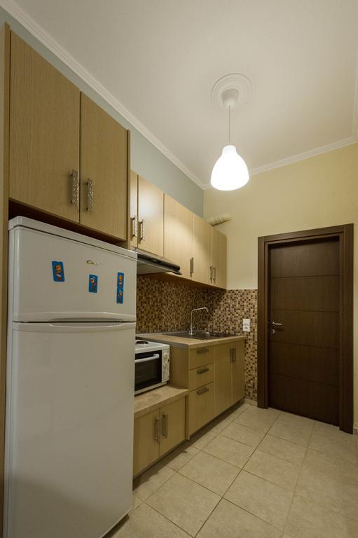Kefalas Apartments Парга Екстериор снимка