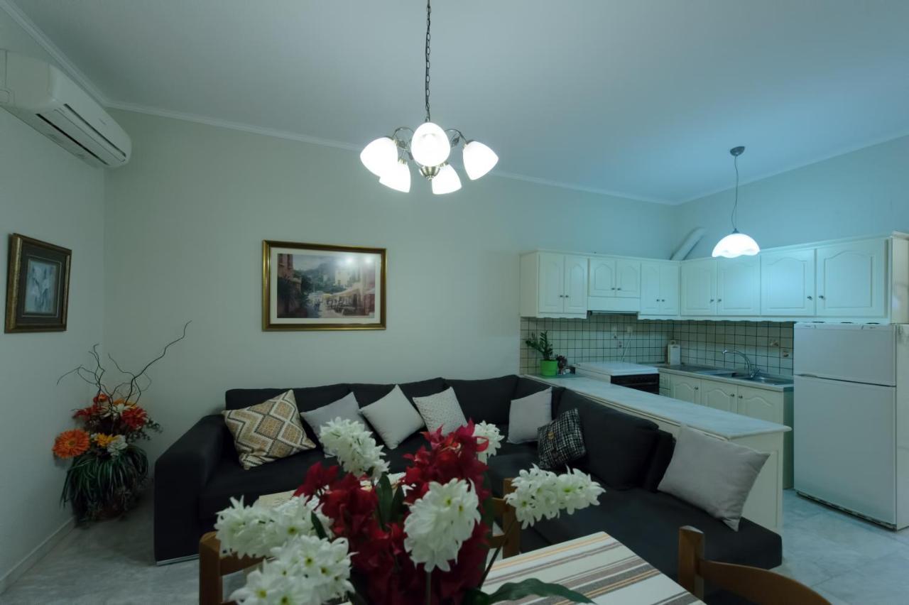 Kefalas Apartments Парга Екстериор снимка